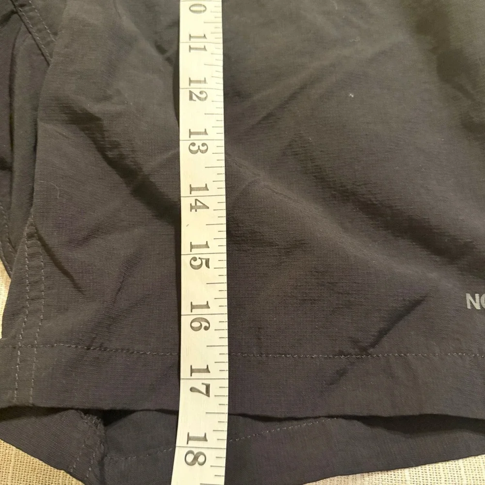 The North Face Mens FlashDry Hiking Shorts Black Size 33 Ripstop Nylon Active